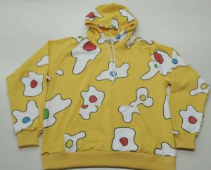 Gula mock upp av skärm utskrift hoodies